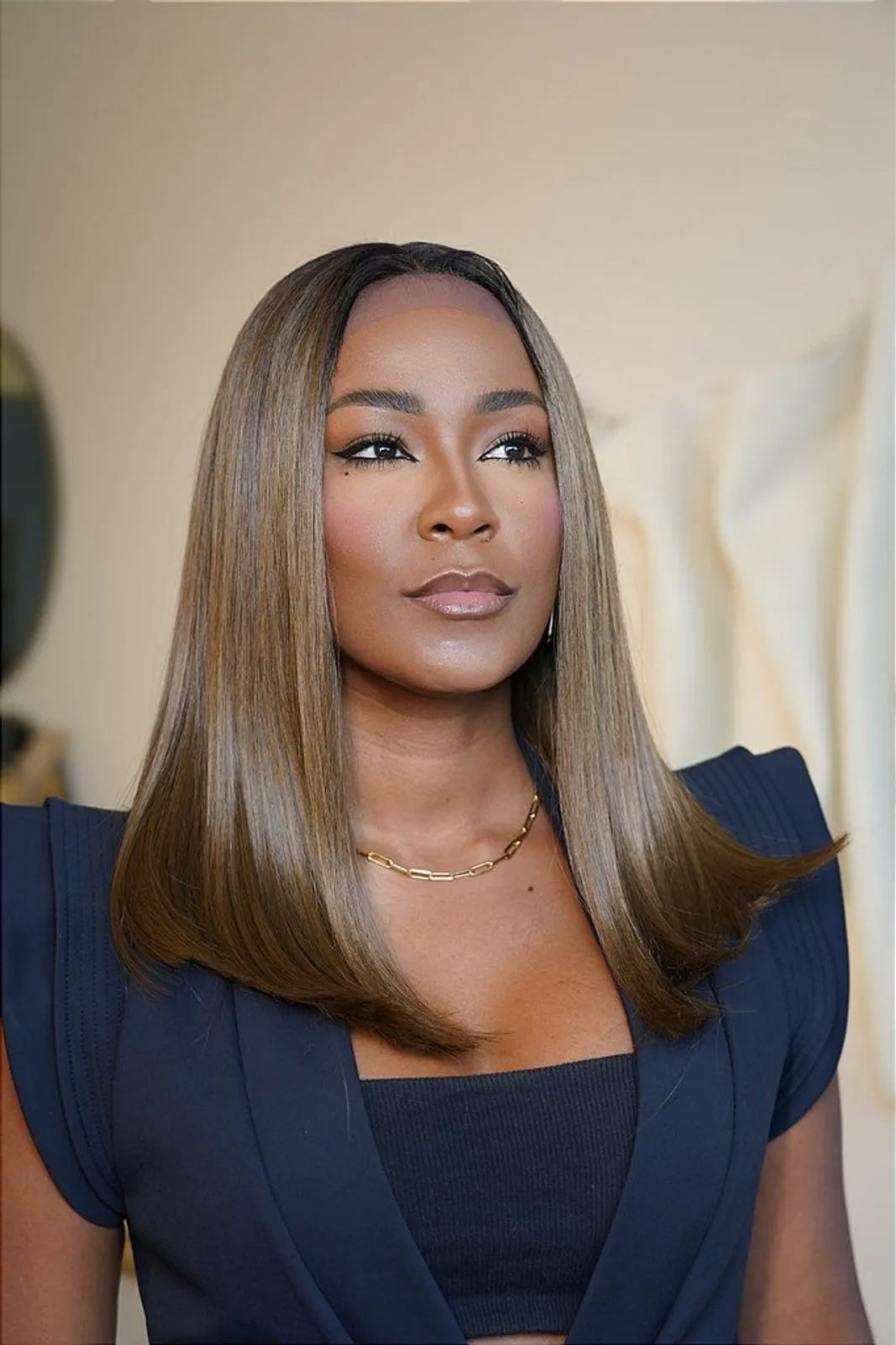 Lace front Dominick color 12D