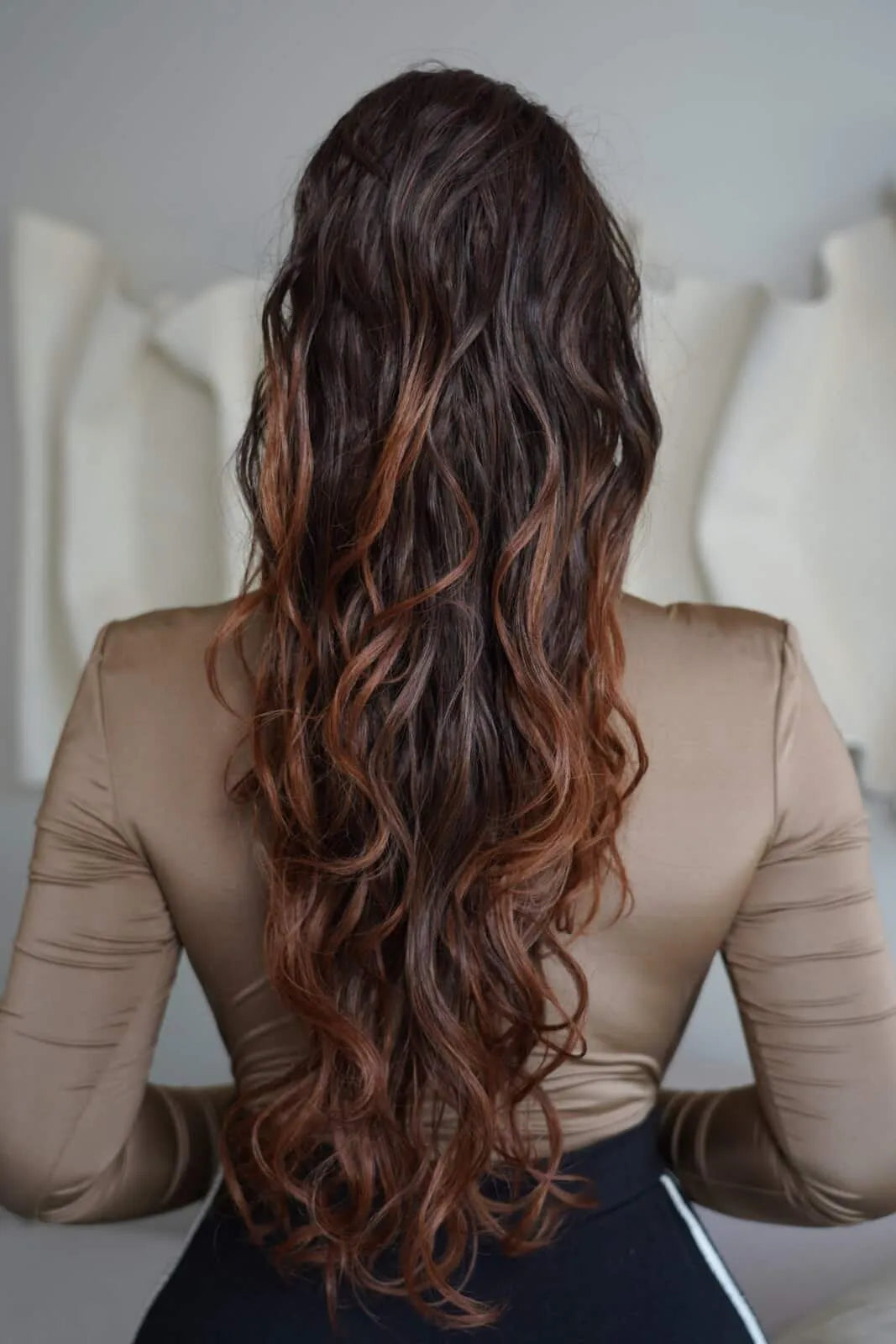 Cola de caballo Loose Wave 28” BOBBI BOSS - Color TNAT/30