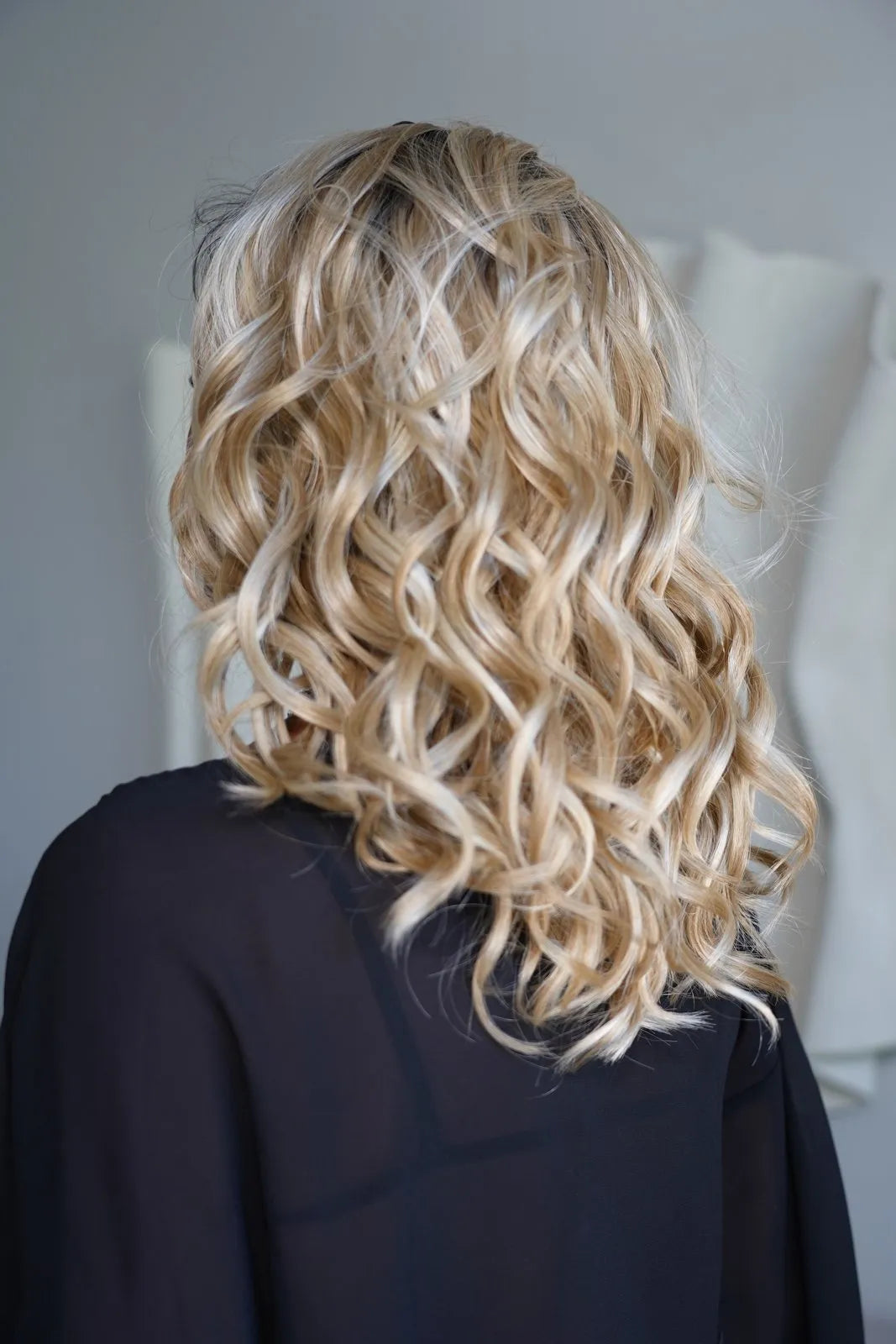 Lace Front Nely color 613