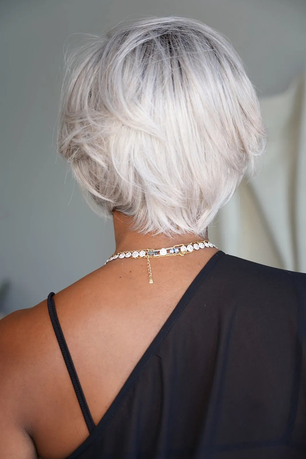 Lace Front Patrícia color 1001C