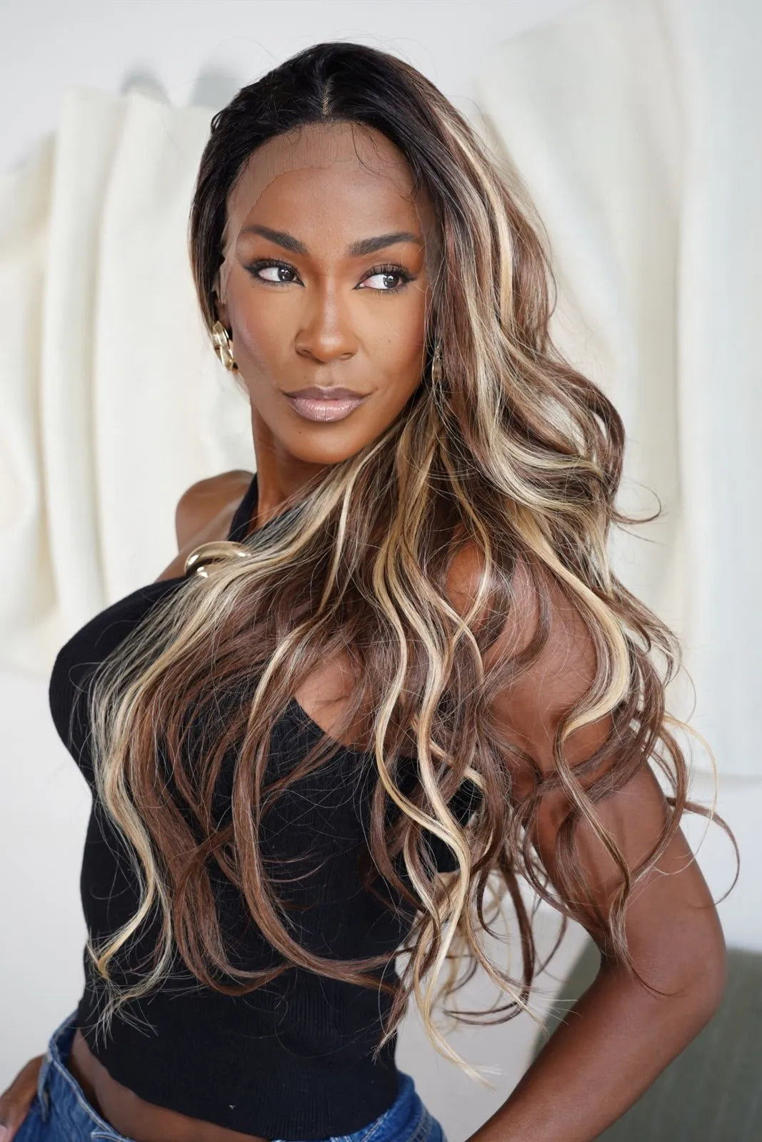 Lace Front Arika color 26J