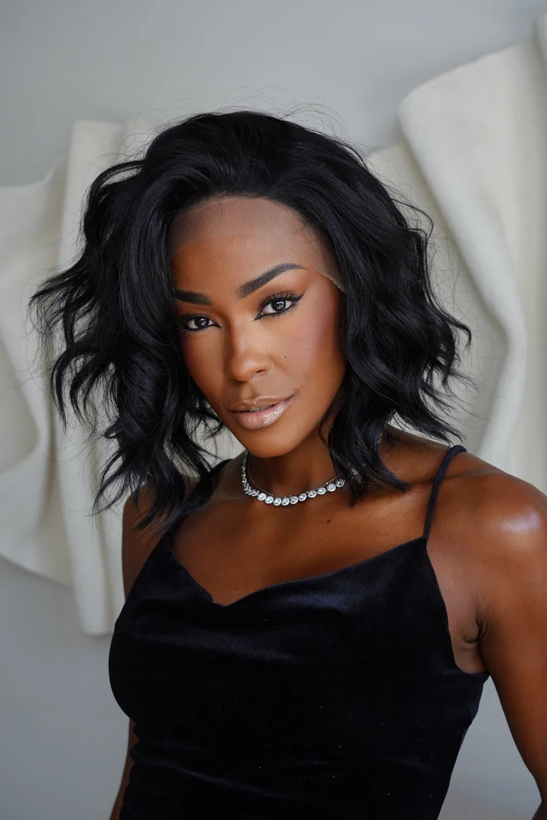 Lace front Paula color 1b