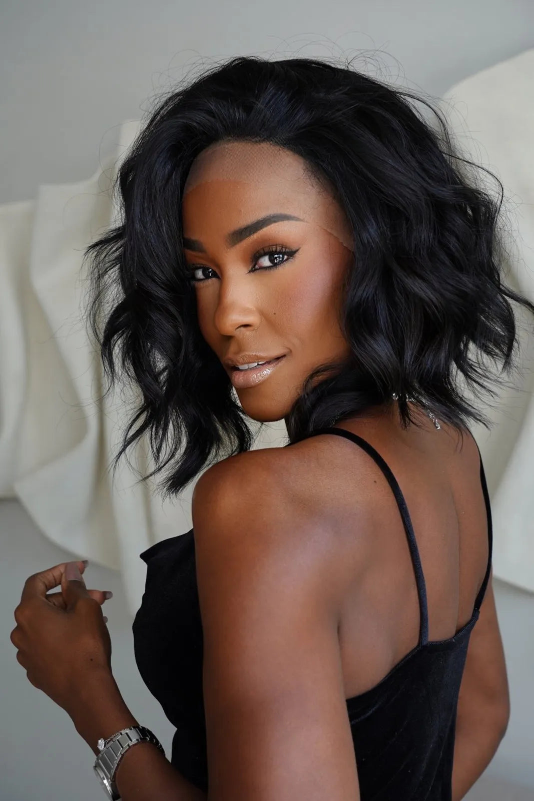 Lace front Paula color 1b