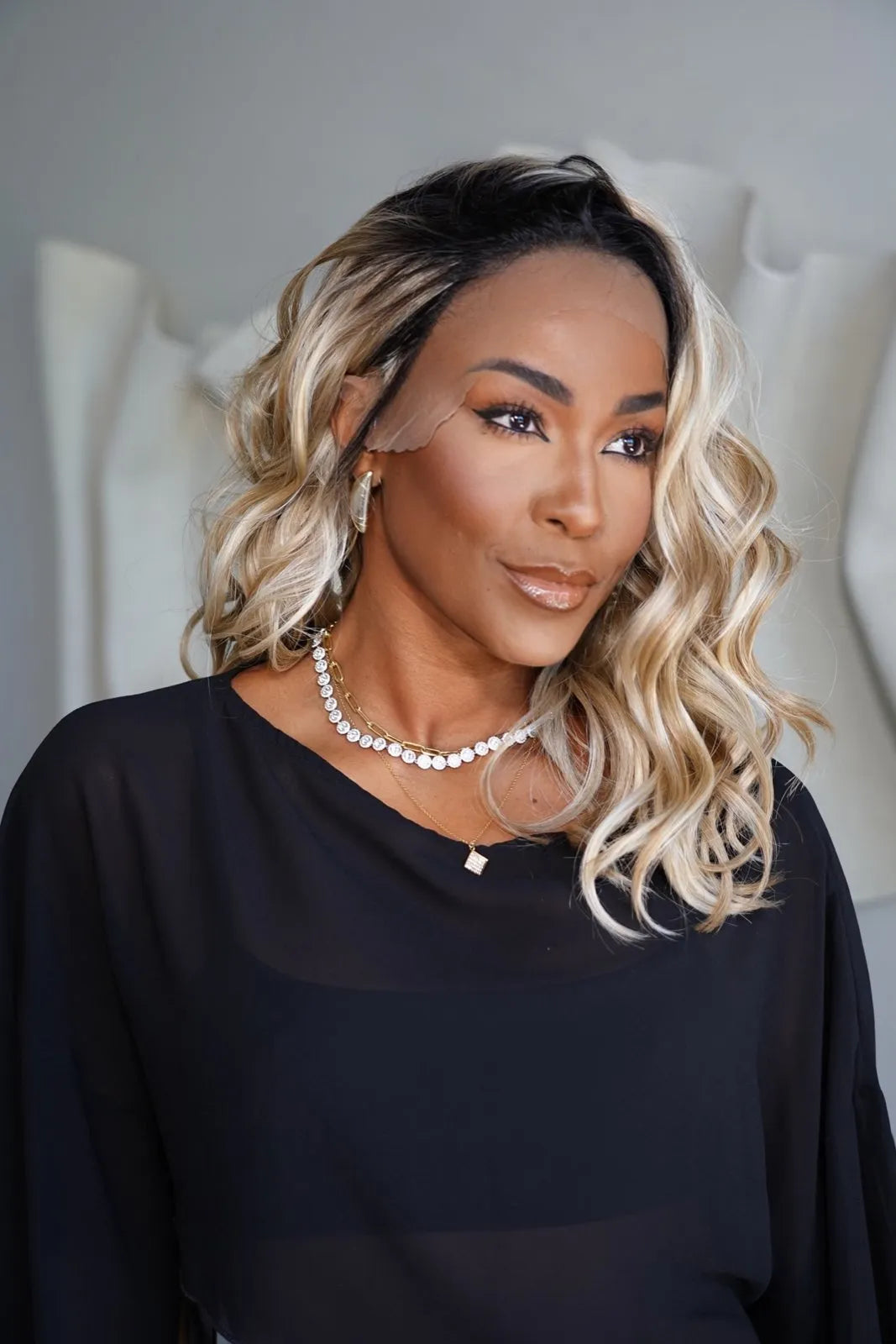 Lace Front Nely color 613